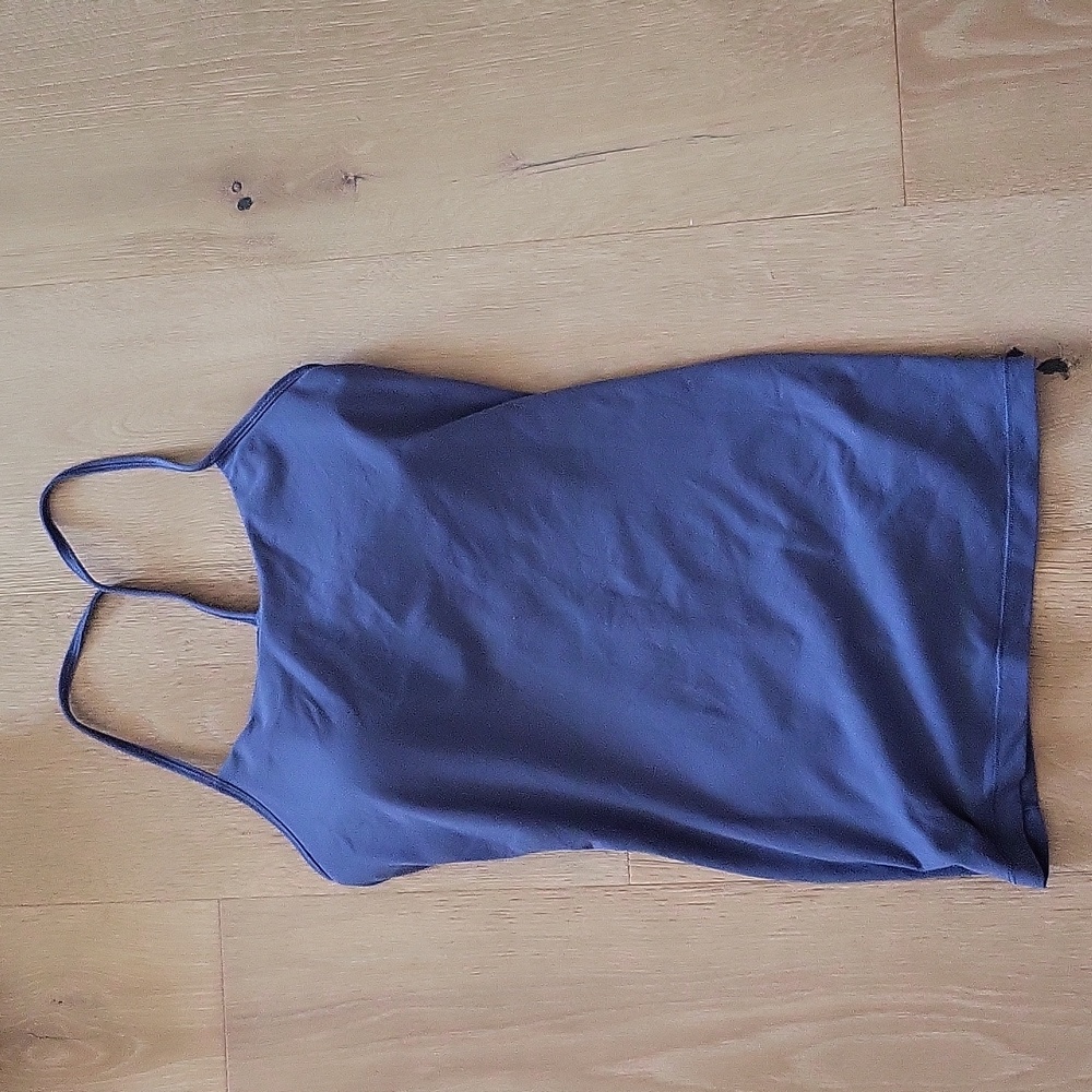 Lululemon tank, size 6